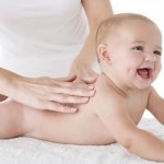 Μασάζ για παιδιά έως 1 έτους Μασάζ για παιδιά έως 1 έτους