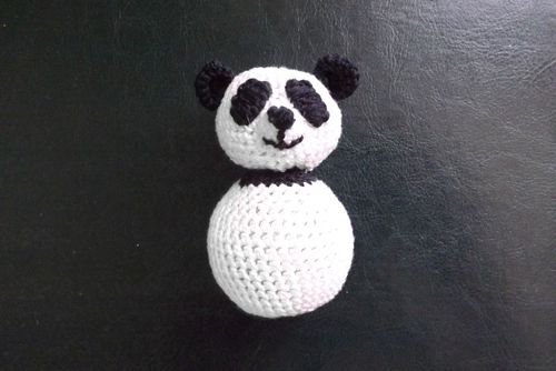 Πλεκτό παιχνίδι Panda με τα χέρια σας