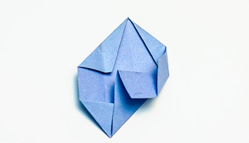 Πώς να κάνει ένα λουλούδι origami με τα χέρια σας