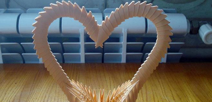 Πώς να κάνετε origami από χαρτί καρδιά, βίντεο