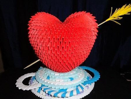 Πώς να κάνετε origami από χαρτί καρδιά, βίντεο