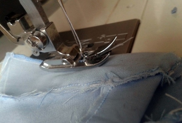 Πώς να ράψετε τα ρούχα κούκλας με τα χέρια σας