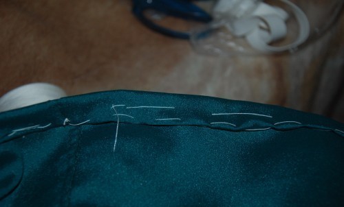Πώς να ράψετε το πιο απλό φόρεμα με τα χέρια σας