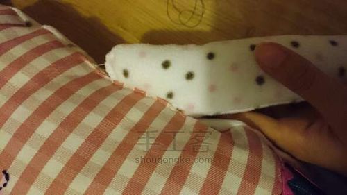 Μαλακό παιχνίδι με τα χέρια σας