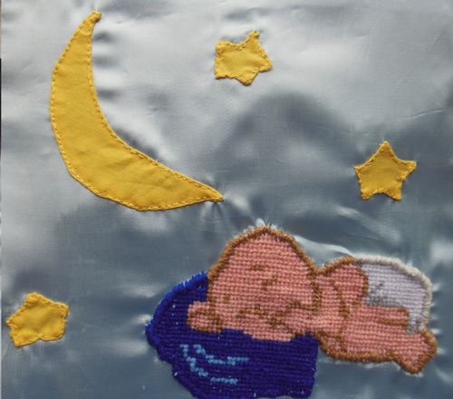 Μαλακά παιχνίδια με τα χέρια τους
