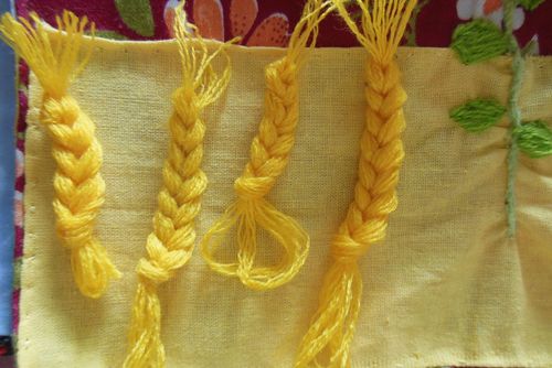 Μαλακά παιχνίδια με τα χέρια τους