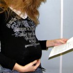 Μπορεί μια έγκυος γυναίκα να απολυθεί;