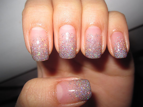 Glitter και Swarovski πέτρες ως μια τάση του χειμερινού χειμώνα 2016-2017