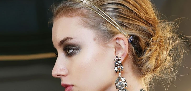 Hair Trends-2017: πώς να διακοσμήσετε γρήγορα και εύκολα τα μαλλιά σας