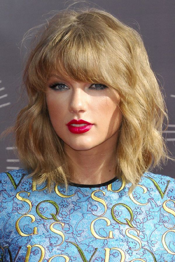 Hairstyle για το Νέο Έτος του Firecracker από τα χέρια του - ιδέες μόδας για μικρές, μεσαίες, μακριά μαλλιά, φωτογραφία