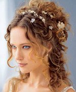 Hairstyle σε ελληνικό στιλ Hairstyle σε ελληνικό στιλ