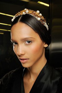 Hairstyles για το Νέο Έτος 2013