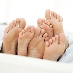 Περιποίηση ποδιών: λουτρά ποδιών στο σπίτι Περιποίηση ποδιών: λουτρά ποδιών στο σπίτι