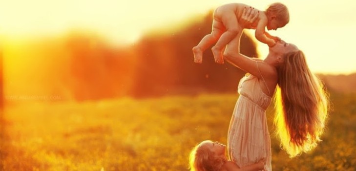Αστείες διαγωνισμοί για την Ημέρα της Μητέρας για παιδιά και μητέρες στο νηπιαγωγείο και το δημοτικό σχολείο