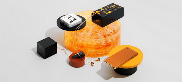 Σουηδικό δίδυμο: συλλογή αξεσουάρ Happy Plugs x H & M