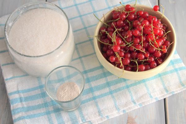 Κόκκινη σταφίδα μαρμελάδα Κόκκινη σταφίδα μαρμελάδα