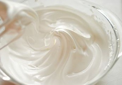 Πώς να μαγειρέψετε μαρέγκα, μια νόστιμη συνταγή με μια φωτογραφία