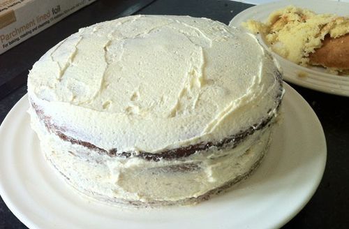 Η συνταγή για ένα νόστιμο και ασυνήθιστο cupcake σε ένα multivark - βήμα προς βήμα με τη φωτογραφία
