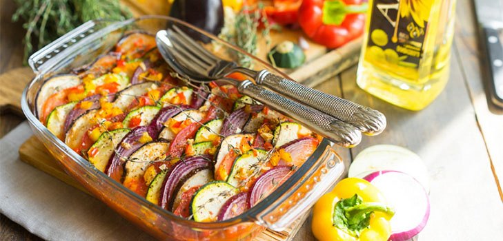 Μια απλή συνταγή: ratatouille σε πικάντικη σάλτσα
